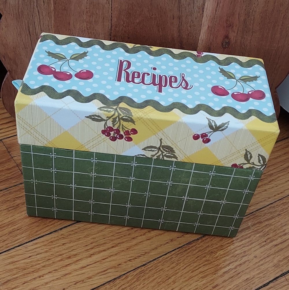 Vintage-Inspired Cherry Recipe Box